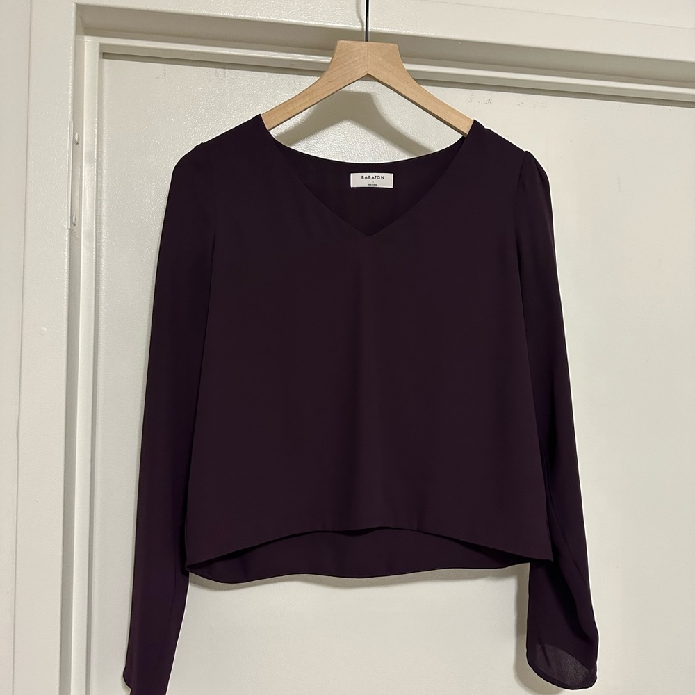 Aritzia Babaton Work Blouse Eggplant Size Small